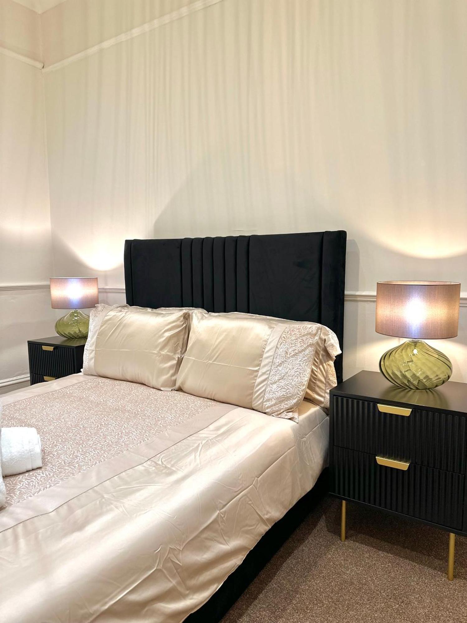 Luxe 4br Retreat Séjour chez l'habitant