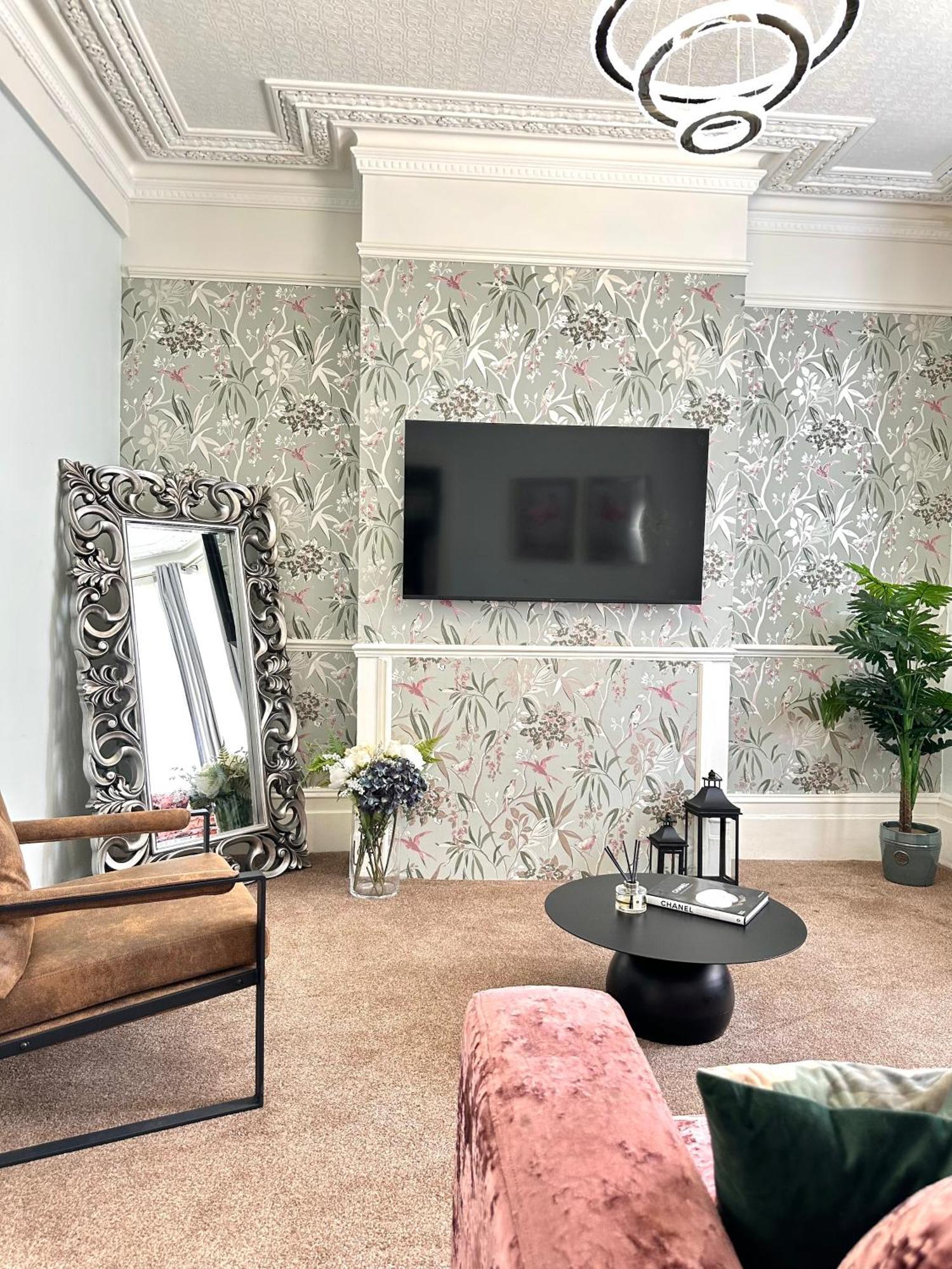 Séjour chez l'habitant Luxe 4br Retreat *