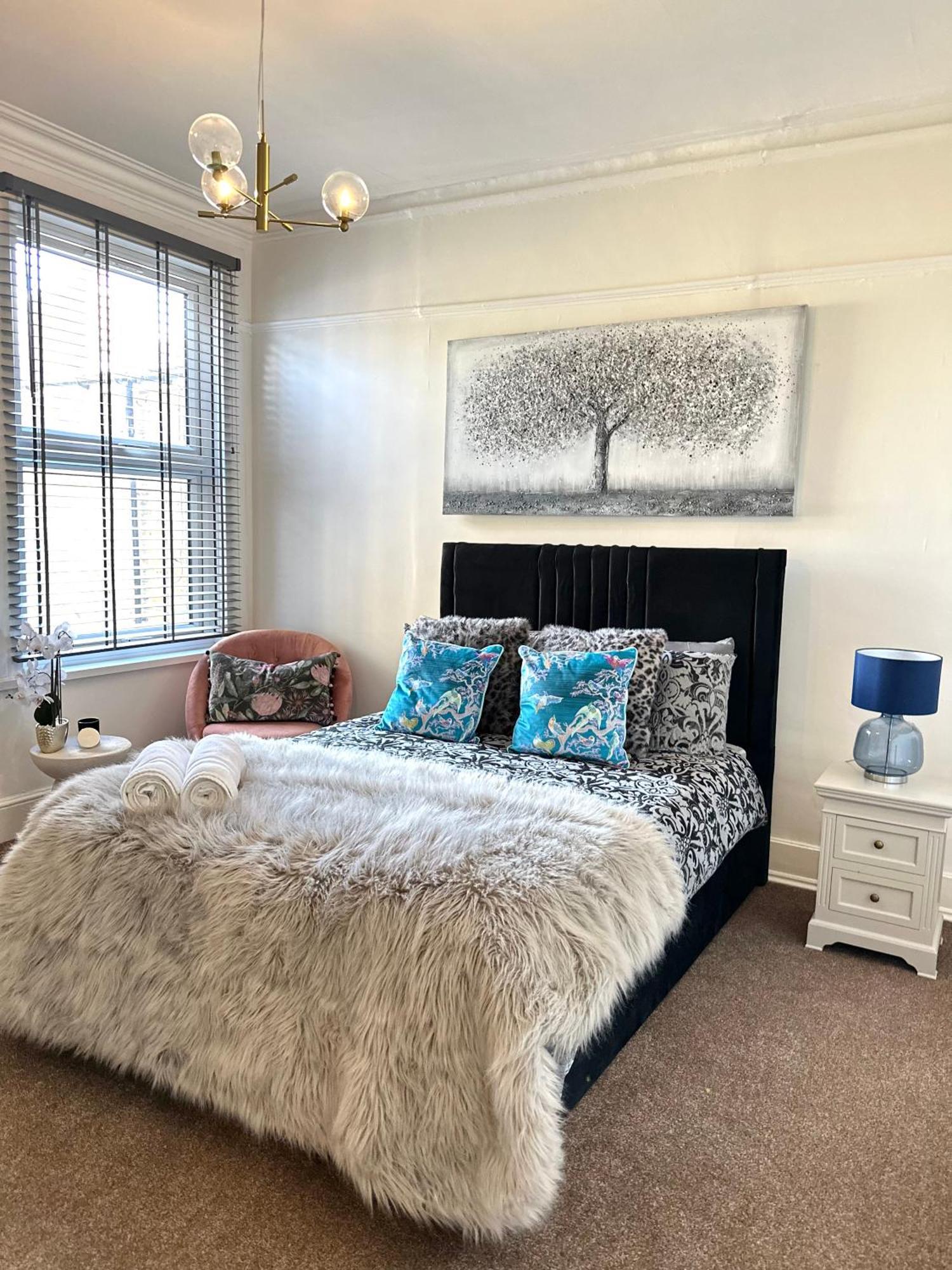 Séjour chez l'habitant Luxe 4br Retreat *
